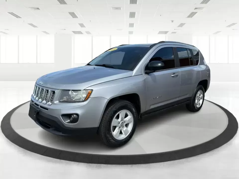 2015 Jeep Compass Sport FWD (1C4NJCBA6FD) with an 2.0L L4 DOHC 16V engine, located at 880 E. National Road, Vandalia, OH, 45377, (937) 908-9800, 39.891918, -84.183594 - Weekday commutes down I75, school drop-offs in Butler Township, and quick weekend getaways to the National Museum of the U.S. Air Force or Taylorsville MetroPark all call for an SUV that's easy to live with, comfortable for five, and efficient enough to keep your budget in check. This **2015 Jeep Co - Photo#8
