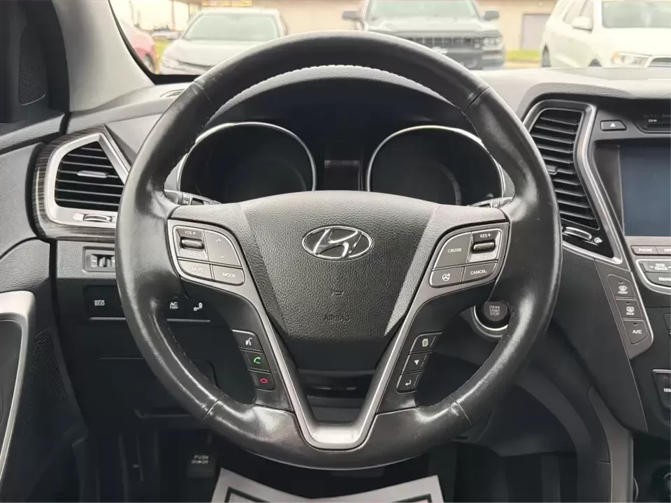 2014 Hyundai Santa Fe Limited AWD (KM8SRDHF4EU) with an 3.3L V6 DOHC 24V engine, 6-Speed Automatic transmission, located at 1230 East Main St, Xenia, OH, 45385, (937) 908-9800, 39.688026, -83.910172 - Picture your next weekend: loading up the family for a day at John Bryan State Park, heading out for youth sports in Beavercreek, or cruising I35 and US68 for an easy commute to Dayton. This 2014 Hyundai Santa Fe Limited AWD is built for real life in and around Xenia-roomy enough for growing familie - Photo#15