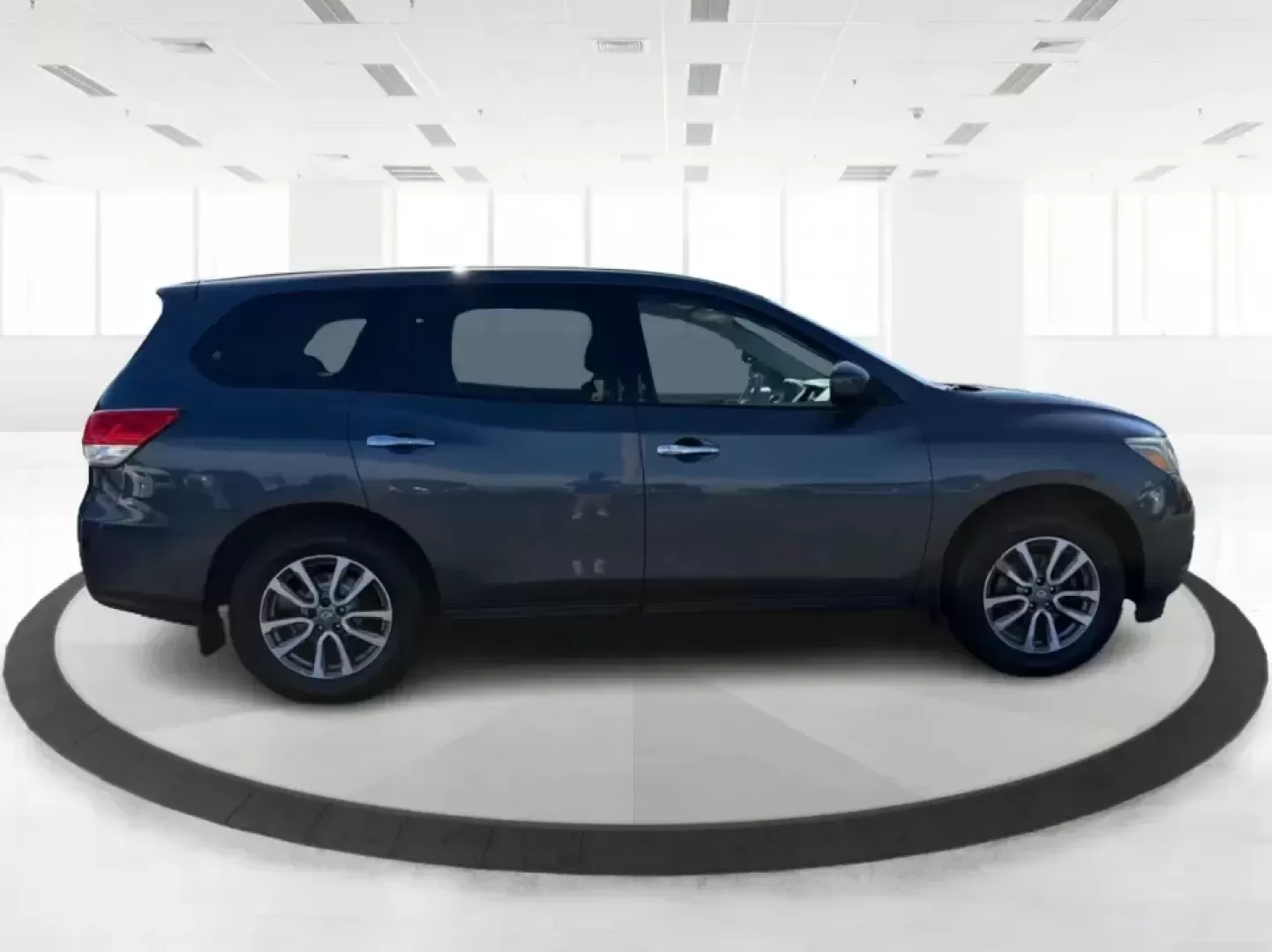 2014 Nissan Pathfinder S 4WD (5N1AR2MM0EC) with an 3.5L V6 DOHC 24V engine, Continuously Variable Transmission transmission, located at 880 E. National Road, Vandalia, OH, 45377, (937) 908-9800, 39.891918, -84.183594 - Ready for family carpools, long commutes up I-75, and weekend getaways to Taylorsville MetroPark, this 2014 Nissan Pathfinder S 4WD is the kind of 3-row SUV that fits real life in Vandalia, OH. With seating for up to 7 passengers, confident four-wheel drive, and everyday comfort features, it's a sma- Photo#1