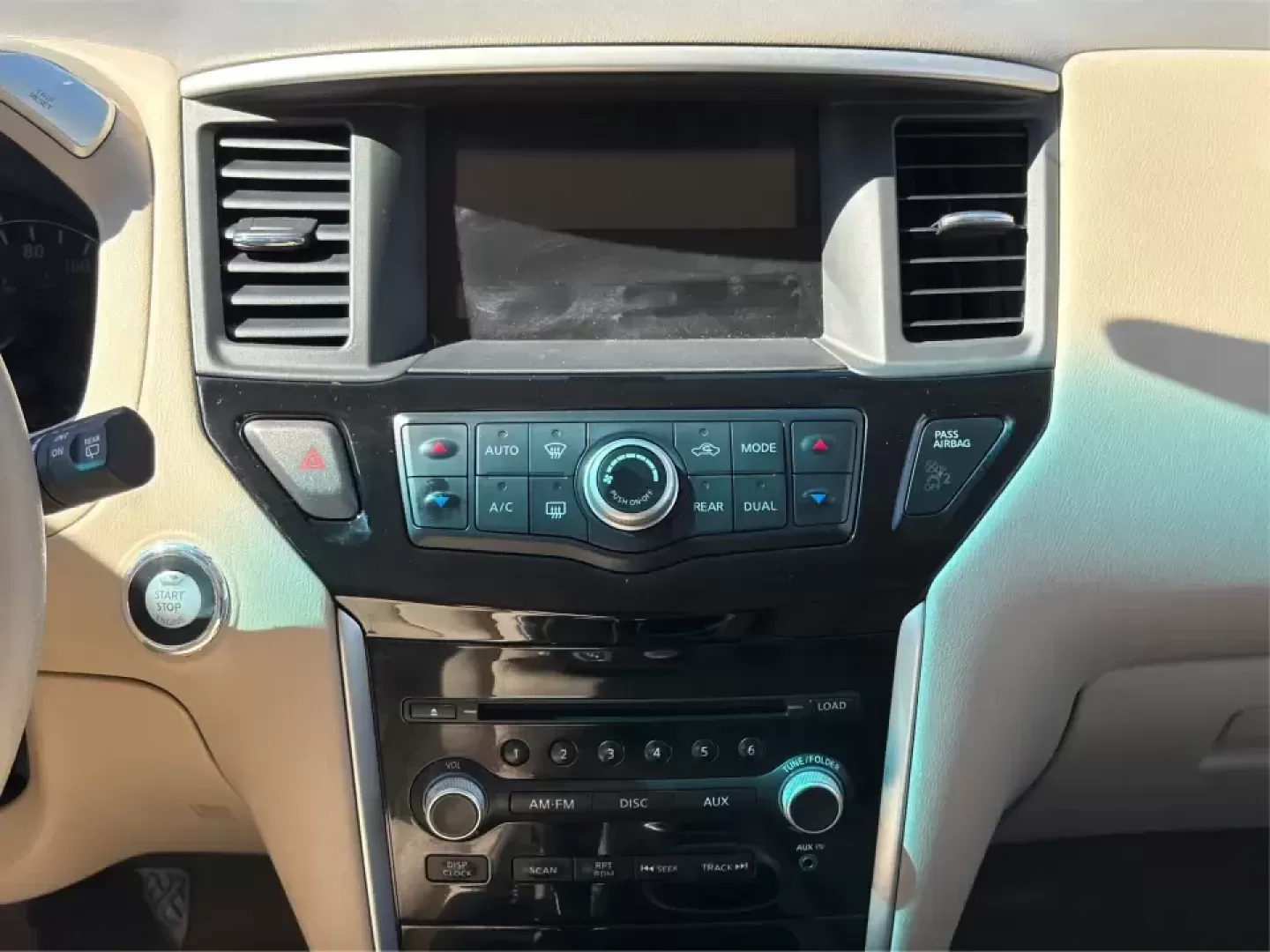 2014 Nissan Pathfinder S 4WD (5N1AR2MM0EC) with an 3.5L V6 DOHC 24V engine, Continuously Variable Transmission transmission, located at 880 E. National Road, Vandalia, OH, 45377, (937) 908-9800, 39.891918, -84.183594 - Ready for family carpools, long commutes up I-75, and weekend getaways to Taylorsville MetroPark, this 2014 Nissan Pathfinder S 4WD is the kind of 3-row SUV that fits real life in Vandalia, OH. With seating for up to 7 passengers, confident four-wheel drive, and everyday comfort features, it's a sma- Photo#13
