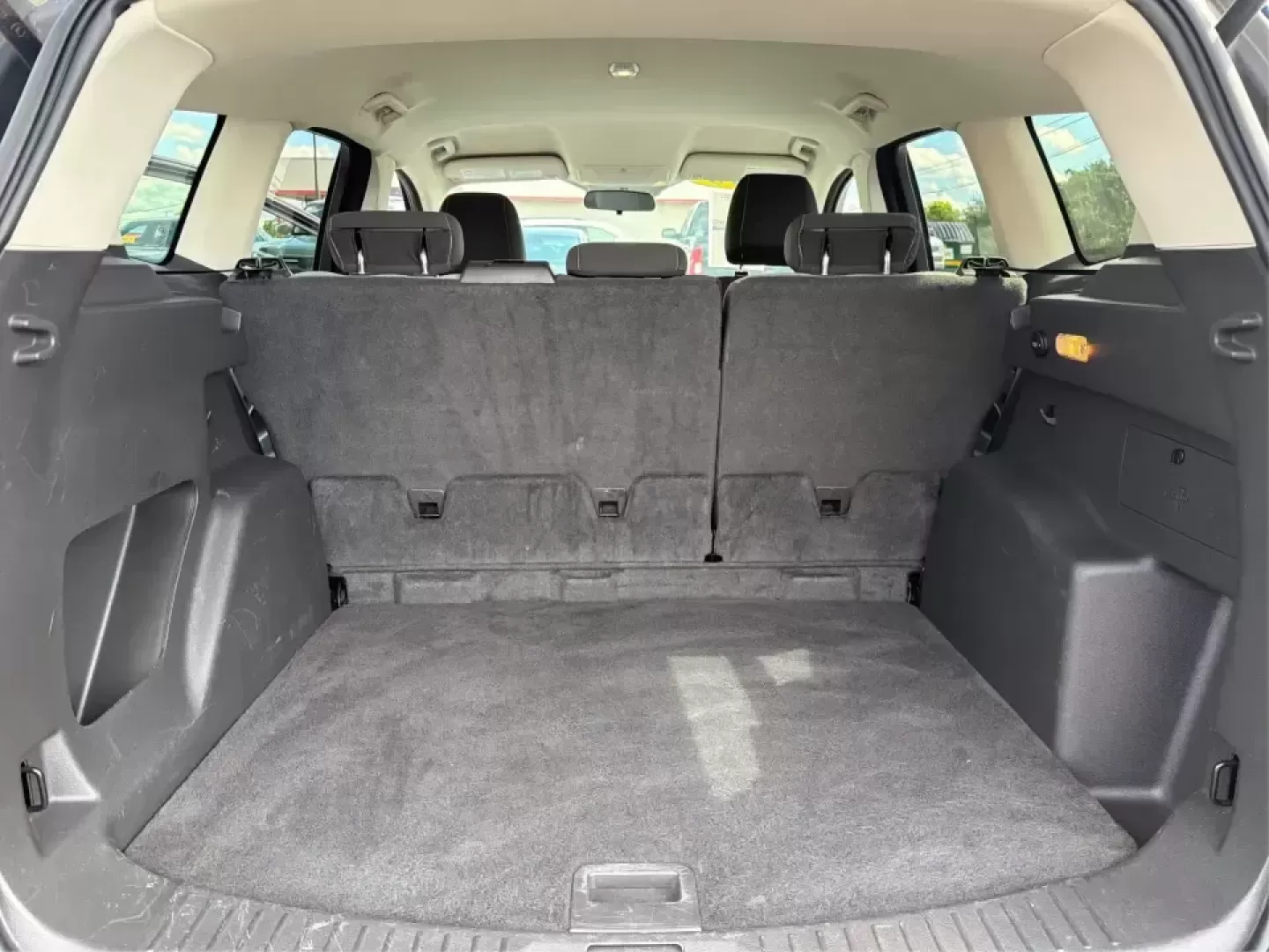 2016 Ford Escape SE FWD (1FMCU0G94GU) with an 2.0L L4 DOHC 16V engine, 6-Speed Automatic transmission, located at 1099 N County Rd 25A , Troy, OH, 45373, (937) 908-9800, 40.057079, -84.212883 - Pack up the kids, load the groceries, or point the nose toward a weekend getaway-this 2016 Ford Escape SE FWD is the kind of compact SUV that fits real life in Troy, Ohio. With seating for five, versatile cargo space, and fuel-friendly efficiency (23 city / 32 highway MPG), it's a smart match for co- Photo#12
