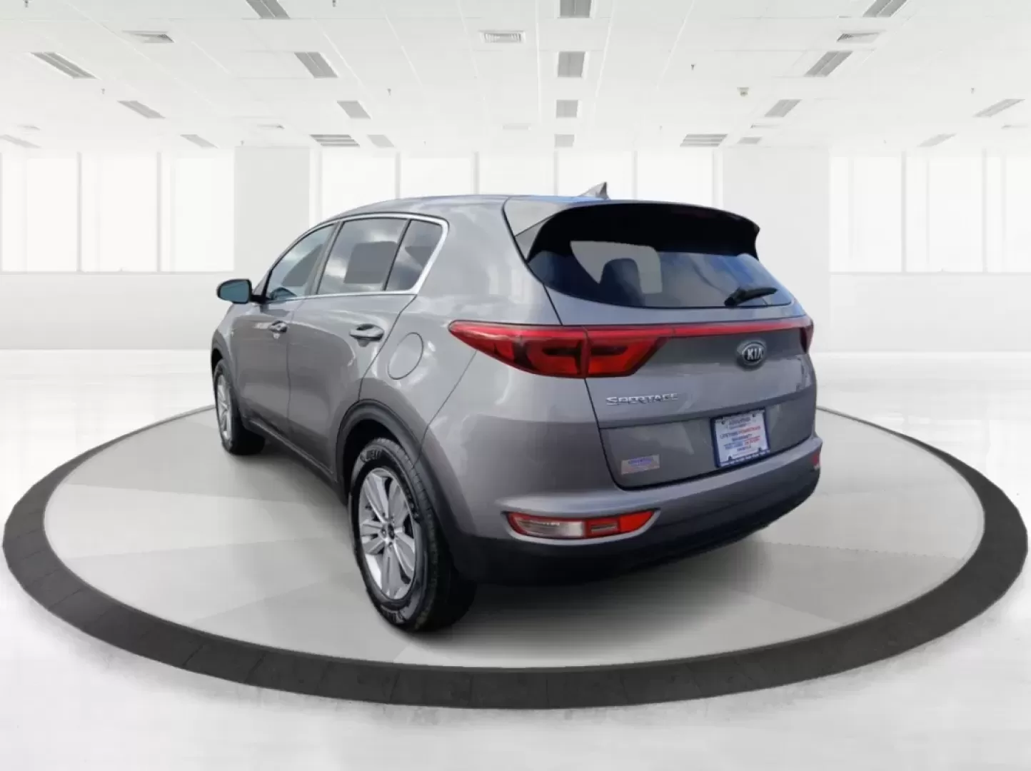 2017 Kia Sportage LX AWD (KNDPMCAC3H7) with an 2.4L V6 DOHC 24V engine, 6-Speed Automatic transmission, located at 1184 Kauffman Ave, Fairborn, OH, 45324, (937) 908-9800, 39.807072, -84.030914 - Are you ready to elevate your driving experience? Whether you're navigating through busy city streets, embarking on weekend adventures, or simply commuting to work, the 2017 Kia Sportage LX AWD is the perfect companion for your lifestyle. This versatile crossover offers a blend of comfort, performan - Photo#4