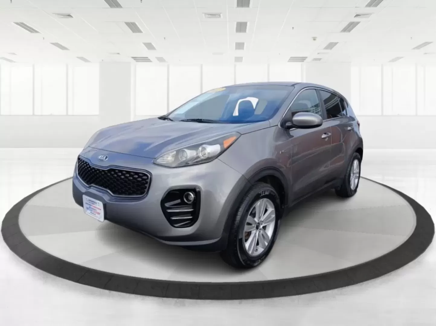 2017 Kia Sportage LX AWD (KNDPMCAC3H7) with an 2.4L V6 DOHC 24V engine, 6-Speed Automatic transmission, located at 1184 Kauffman Ave, Fairborn, OH, 45324, (937) 908-9800, 39.807072, -84.030914 - Are you ready to elevate your driving experience? Whether you're navigating through busy city streets, embarking on weekend adventures, or simply commuting to work, the 2017 Kia Sportage LX AWD is the perfect companion for your lifestyle. This versatile crossover offers a blend of comfort, performan - Photo#8