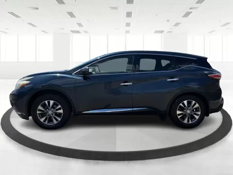 2015 Nissan Murano Platinum AWD (5N1AZ2MH4FN) with an 3.5L V6 DOHC 24V engine, Continuously Variable Transmission transmission, located at 1230 East Main St, Xenia, OH, 45385, (937) 908-9800, 39.688026, -83.910172 - Picture your next weekend escape: five seats filled, luggage packed, and you're cruising from Xenia toward Caesar Creek or up I675 for dinner in Beavercreek-comfortable, confident, and ready for Ohio's changing weather. This 2015 Nissan Murano Platinum AWD is the kind of SUV that fits real life, whe - Photo#5