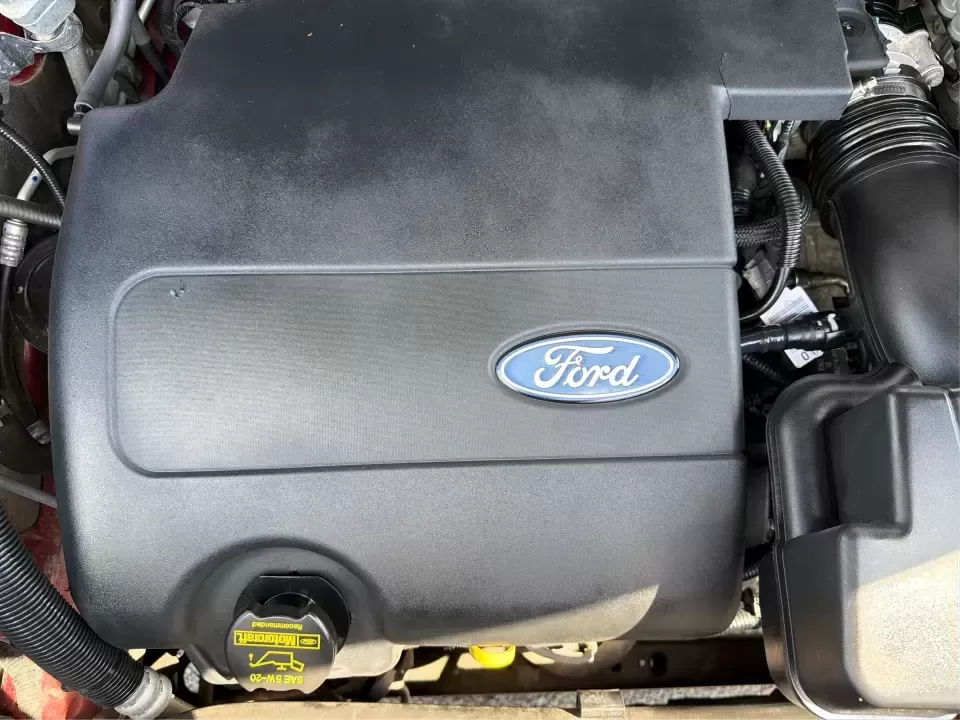 2013 Ford Explorer XLT 4WD (1FM5K8D86DG) with an 3.5L V6 DOHC 24V engine, 6-Speed Automatic transmission, located at 1951 S Dayton Lakeview Rd., New Carlisle, OH, 45344, (937) 908-9800, 39.890999, -84.050255 - Need one SUV that can handle school drop-offs, weekday commutes, and spontaneous weekend getaways without feeling cramped? This **2013 Ford Explorer XLT 4WD** is built for real life in Ohio-room for the whole crew, confidence for changing weather, and the kind of comfort that makes trips from New Ca- Photo#11