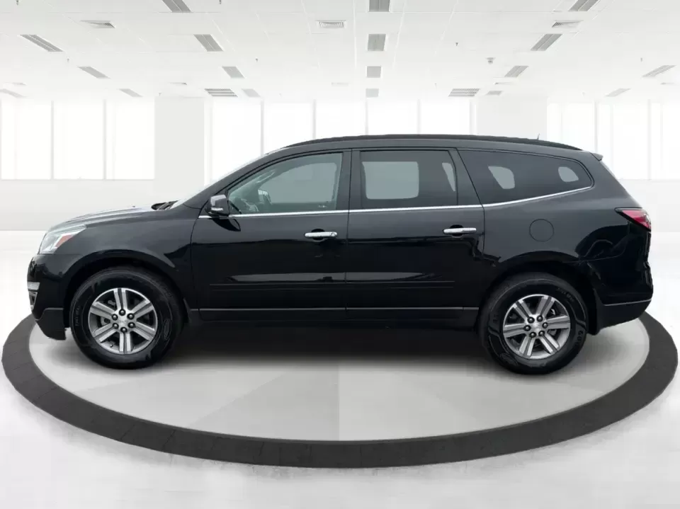 2017 Chevrolet Traverse 2LT AWD (1GNKVHKD4HJ) with an 3.6L V6 DOHC 24V engine, 6A transmission, located at 8750 N County Rd 25A, Piqua, OH, 45356, (937) 908-9800, 40.164391, -84.232513 - Pack up the kids, cue the playlist, and point the hood toward your next weekend at Indian Lake or a day of errands across Miami County-this 2017 Chevrolet Traverse 2LT AWD is built for real life in Piqua. With three rows for up to 7 passengers, confident all-wheel drive for unpredictable Ohio weathe- Photo#5