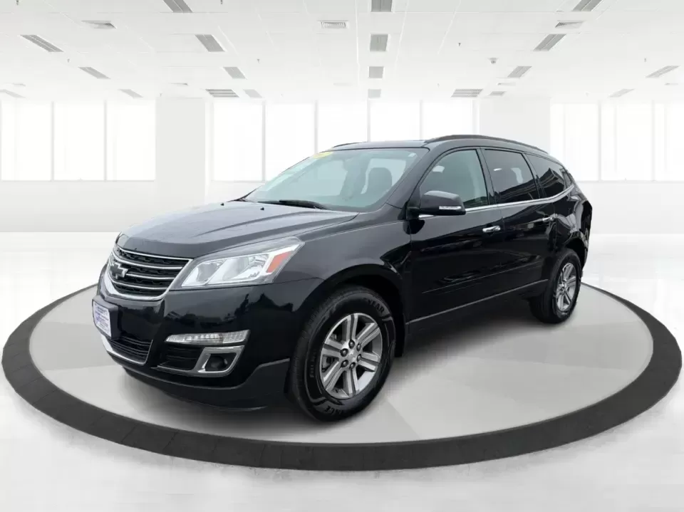 2017 Chevrolet Traverse 2LT AWD (1GNKVHKD4HJ) with an 3.6L V6 DOHC 24V engine, 6A transmission, located at 8750 N County Rd 25A, Piqua, OH, 45356, (937) 908-9800, 40.164391, -84.232513 - Pack up the kids, cue the playlist, and point the hood toward your next weekend at Indian Lake or a day of errands across Miami County-this 2017 Chevrolet Traverse 2LT AWD is built for real life in Piqua. With three rows for up to 7 passengers, confident all-wheel drive for unpredictable Ohio weathe- Photo#8