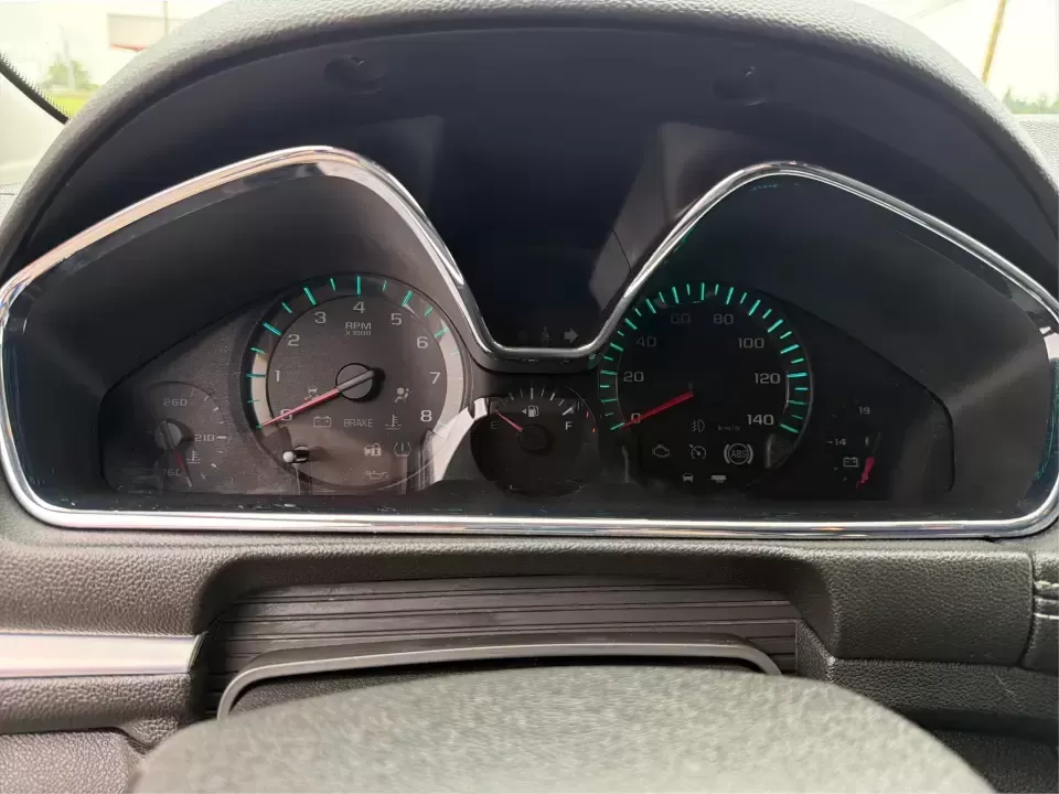 2017 Chevrolet Traverse 2LT AWD (1GNKVHKD4HJ) with an 3.6L V6 DOHC 24V engine, 6A transmission, located at 8750 N County Rd 25A, Piqua, OH, 45356, (937) 908-9800, 40.164391, -84.232513 - Pack up the kids, cue the playlist, and point the hood toward your next weekend at Indian Lake or a day of errands across Miami County-this 2017 Chevrolet Traverse 2LT AWD is built for real life in Piqua. With three rows for up to 7 passengers, confident all-wheel drive for unpredictable Ohio weathe- Photo#15