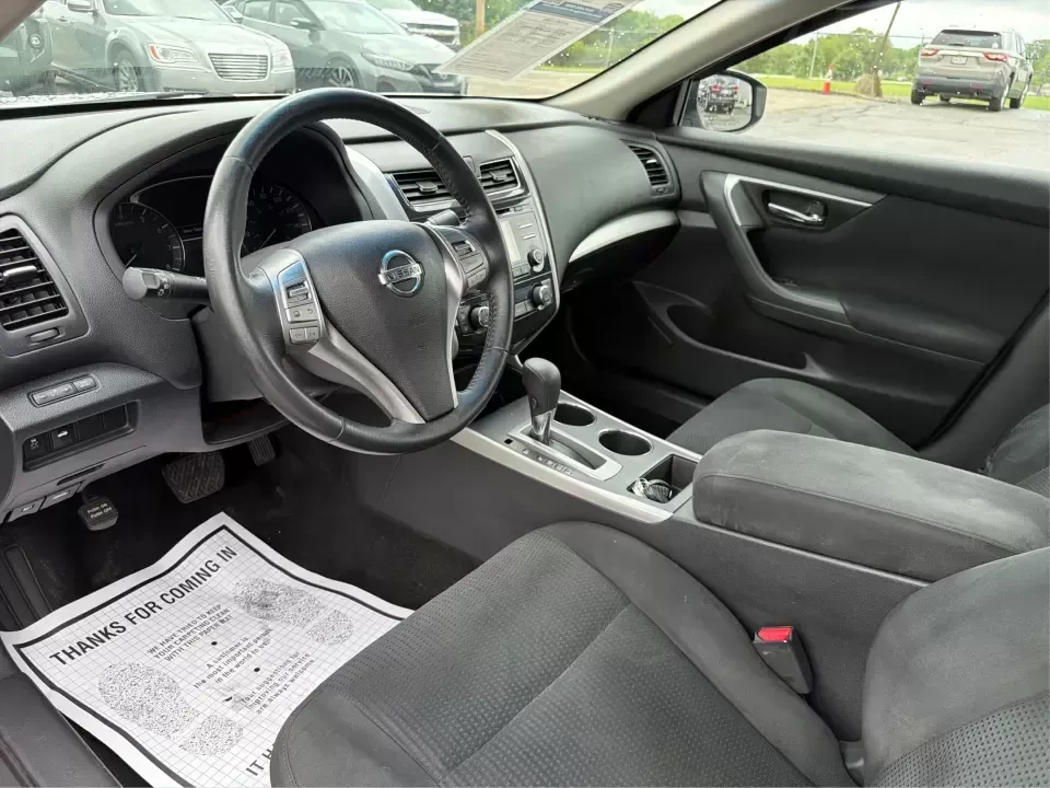 2015 Nissan Altima 2.5 S (1N4AL3AP8FC) with an 2.5L L4 DOHC 16V engine, Continuously Variable Transmission transmission, located at 1230 East Main St, Xenia, OH, 45385, (937) 908-9800, 39.688026, -83.910172 - Need a smart, comfortable sedan for the daily commute from Xenia to Beavercreek, a reliable runabout for errands near Shawnee Park, or a fuel-sipping ride for weekend trips out toward Caesar Creek State Park? This **2015 Nissan Altima 2.5 S** is built for real-life driving-roomy for five, easy to ma- Photo#9