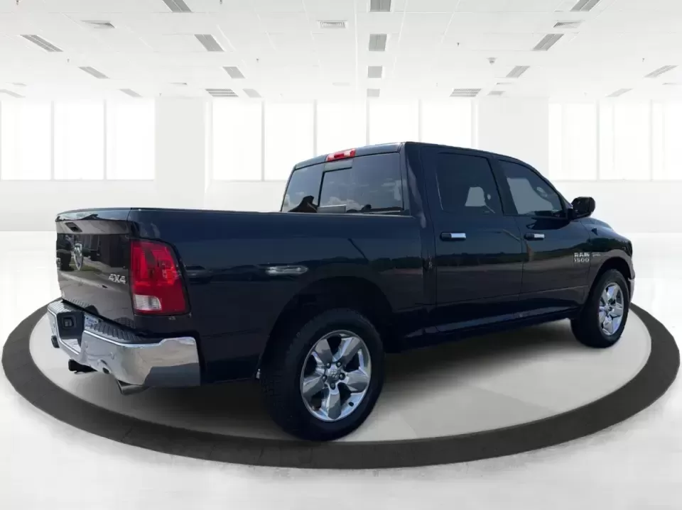 2014 Ram 1500 SLT Crew Cab SWB 4WD (1C6RR7LT3ES) with an 5.7L V8 OHV 16V engine, 6-Speed Automatic transmission, located at 1184 Kauffman Ave, Fairborn, OH, 45324, (937) 908-9800, 39.807072, -84.030914 - Whether you're hauling a camper to Caesars Creek, towing a trailer for weekend projects, or commuting from Fairborn to Wright-Patterson AFB with room for the whole crew, this truck is built for real-life Ohio driving. The 2014 Ram 1500 SLT Crew Cab SWB 4WD blends V8 power, confident four-wheel-drive- Photo#2