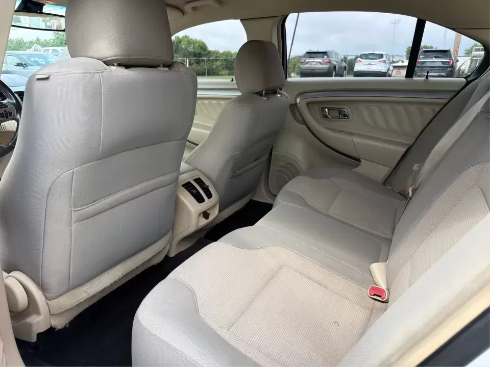 2015 Ford Taurus SEL FWD (1FAHP2E89FG) with an 3.5L V6 DOHC 24V engine, 6-Speed Automatic transmission, located at 1951 S Dayton Lakeview Rd., New Carlisle, OH, 45344, (937) 908-9800, 39.890999, -84.050255 - Need a comfortable, confident sedan for the daily commute, school drop-offs, and the occasional Dayton-to-Columbus road trip? This 2015 Ford Taurus SEL FWD is built for real life-roomy for five, smooth on longer drives, and packed with the kind of features that make every mile feel easier, whether y- Photo#10