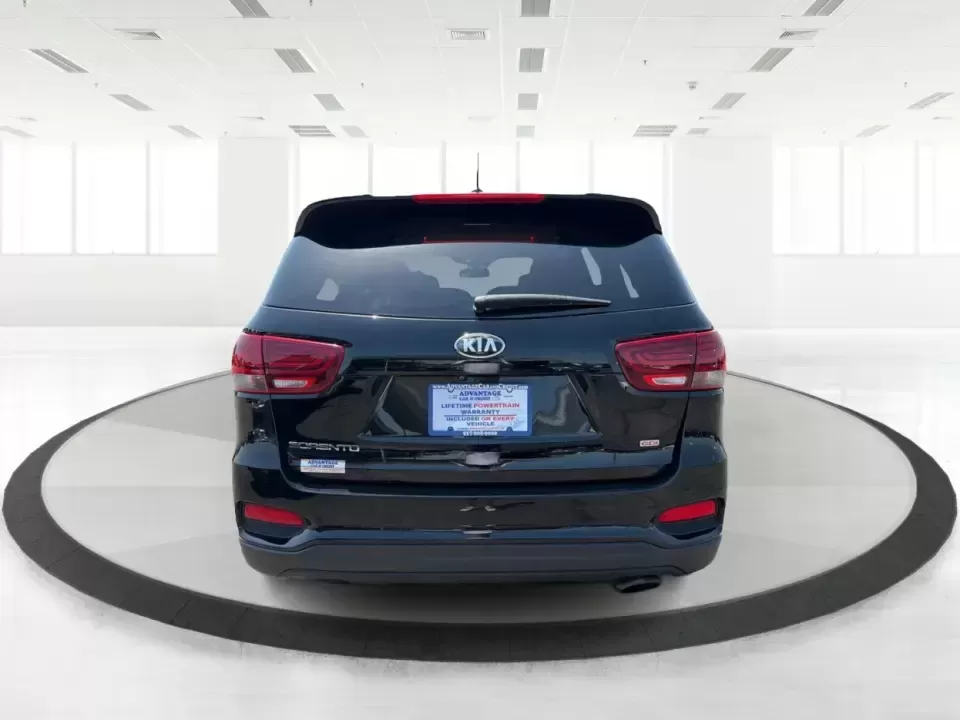 2020 Kia Sorento LX 2WD (5XYPG4A32LG) with an 2.4L L4 DOHC 16V engine, 6A transmission, located at 1099 N County Rd 25A , Troy, OH, 45373, (937) 908-9800, 40.057079, -84.212883 - Load up the kids, the friends, and the cooler-this 2020 Kia Sorento LX 2WD is built for real life in West Central Ohio, from weekday school runs to weekend road trips. With three rows of seating for up to 7 passengers, SUV versatility, and a comfortable cabin, it's a smart pick for growing families,- Photo#3