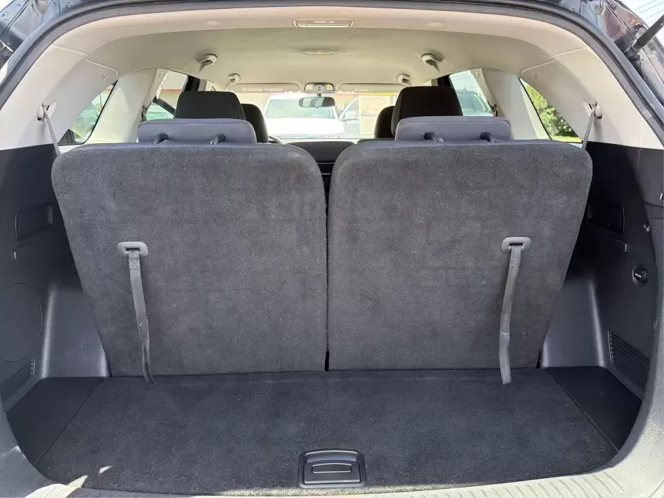 2020 Kia Sorento LX 2WD (5XYPG4A32LG) with an 2.4L L4 DOHC 16V engine, 6A transmission, located at 1099 N County Rd 25A , Troy, OH, 45373, (937) 908-9800, 40.057079, -84.212883 - Load up the kids, the friends, and the cooler-this 2020 Kia Sorento LX 2WD is built for real life in West Central Ohio, from weekday school runs to weekend road trips. With three rows of seating for up to 7 passengers, SUV versatility, and a comfortable cabin, it's a smart pick for growing families,- Photo#11