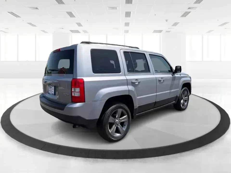 2015 Jeep Patriot Latitude 4WD (1C4NJRFB0FD) with an 2.4L L4 DOHC 16V engine, located at 1230 East Main St, Xenia, OH, 45385, (937) 908-9800, 39.688026, -83.910172 - Weekend getaways, snowy school runs, and everyday commuting around Greene County feel a lot more doable in a compact SUV that's ready for whatever Ohio weather throws your way. If you're looking for a versatile ride that can handle errands in town, a trip out to Caesar Creek, or the back roads leadi- Photo#2