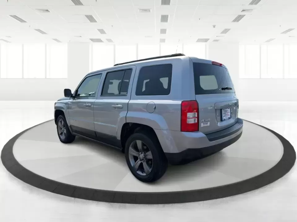 2015 Jeep Patriot Latitude 4WD (1C4NJRFB0FD) with an 2.4L L4 DOHC 16V engine, located at 1230 East Main St, Xenia, OH, 45385, (937) 908-9800, 39.688026, -83.910172 - Weekend getaways, snowy school runs, and everyday commuting around Greene County feel a lot more doable in a compact SUV that's ready for whatever Ohio weather throws your way. If you're looking for a versatile ride that can handle errands in town, a trip out to Caesar Creek, or the back roads leadi- Photo#4