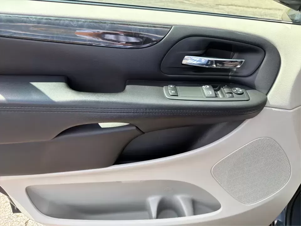 2014 Dodge Grand Caravan SE (2C4RDGBG0ER) with an 3.6L V-6 DOHC engine, located at 401 Woodman Dr, Riverside, OH, 45431, (937) 908-9800, 39.760899, -84.123421 - Need a dependable minivan that can handle school drop-offs, grocery runs, and weekend road trips without blowing the budget? This 2014 Dodge Grand Caravan SE is built for real life in the Miami Valley-easy to live with, roomy for people and gear, and comfortable for daily commuting around Riverside,- Photo#18
