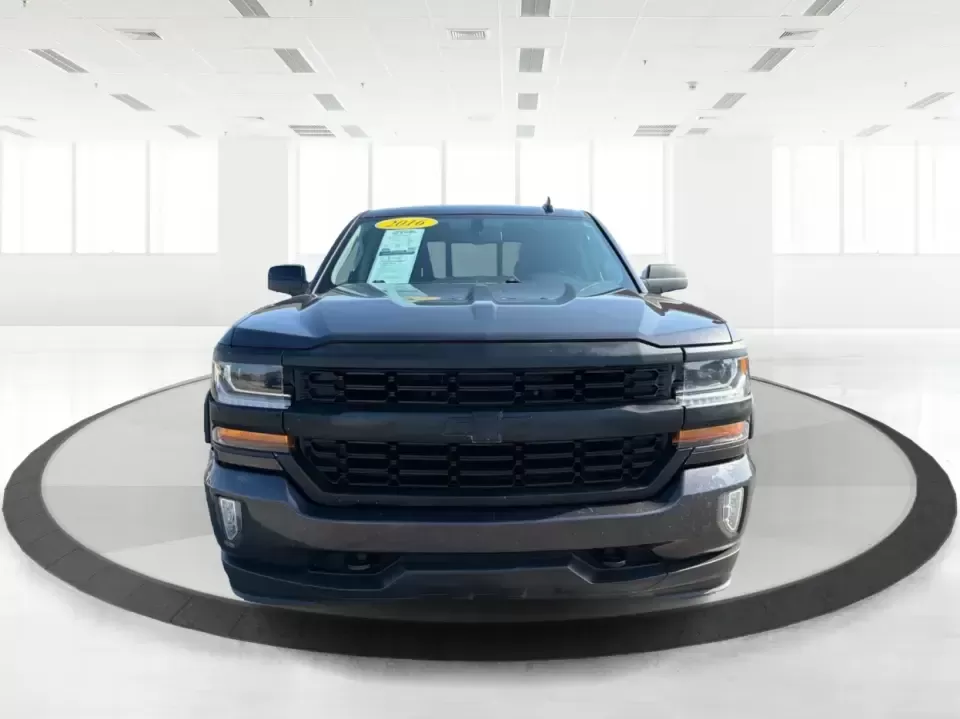 2016 Chevrolet Silverado LT (1GCVKREC1GZ) with an EcoTec3 4.3L V-6 gasoline direct injection engine, located at 8750 N County Rd 25A, Piqua, OH, 45356, (937) 908-9800, 40.164391, -84.232513 - Whether you're hauling weekend project supplies, towing the boat to Indian Lake, or commuting down I-75 with confidence in every season, this **2016 Chevrolet Silverado LT 4WD** is the kind of truck that fits real life in West Central Ohio. Finished in **Black** with a practical pickup bed setup, it- Photo#7