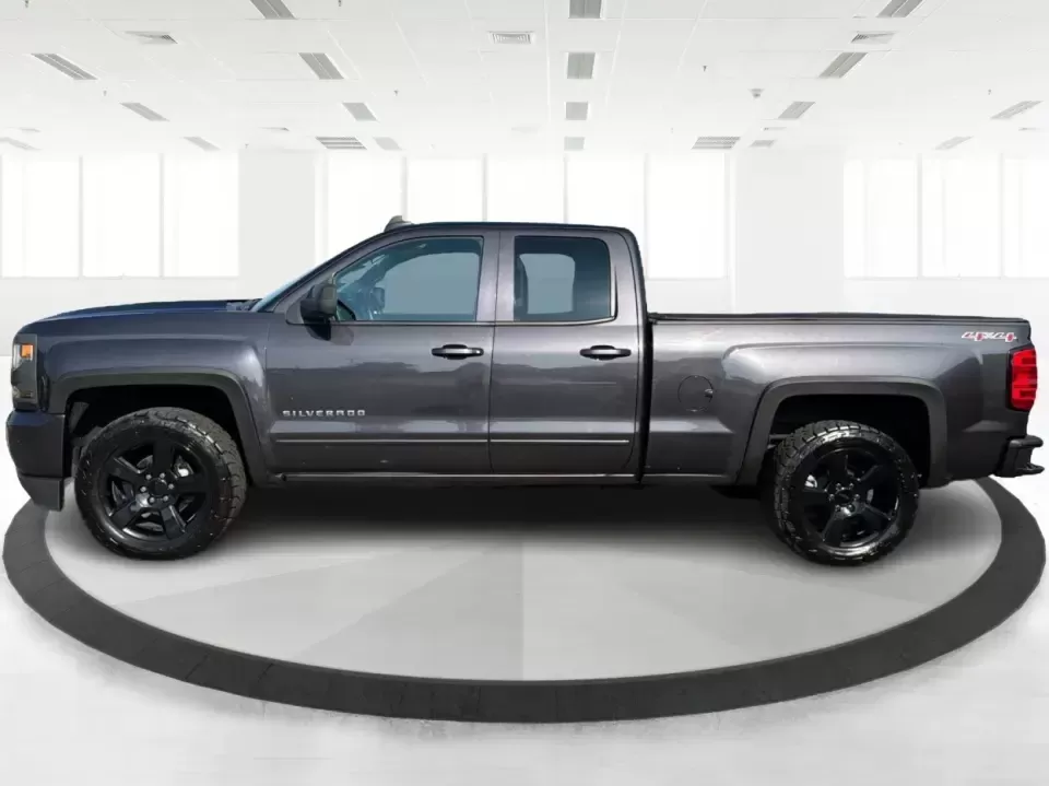 2016 Chevrolet Silverado LT (1GCVKREC1GZ) with an EcoTec3 4.3L V-6 gasoline direct injection engine, located at 8750 N County Rd 25A, Piqua, OH, 45356, (937) 908-9800, 40.164391, -84.232513 - Whether you're hauling weekend project supplies, towing the boat to Indian Lake, or commuting down I-75 with confidence in every season, this **2016 Chevrolet Silverado LT 4WD** is the kind of truck that fits real life in West Central Ohio. Finished in **Black** with a practical pickup bed setup, it- Photo#5