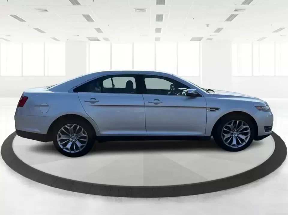 2015 Ford Taurus Limited (1FAHP2F89FG) with an EcoBoost 2L I-4 gasoline direct injection engine, located at 880 E. National Road, Vandalia, OH, 45377, (937) 908-9800, 39.891918, -84.183594 - Need a comfortable, feature-packed sedan for the daily commute up I75, quick school drop-offs, or a relaxed weekend drive to the National Museum of the U.S. Air Force? This 2015 Ford Taurus Limited in Ingot Silver Metallic delivers a big-car ride with upscale amenities and confident power-an ideal f- Photo#1