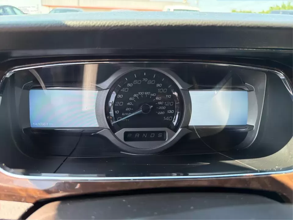 2015 Ford Taurus Limited (1FAHP2F89FG) with an EcoBoost 2L I-4 gasoline direct injection engine, located at 880 E. National Road, Vandalia, OH, 45377, (937) 908-9800, 39.891918, -84.183594 - Need a comfortable, feature-packed sedan for the daily commute up I75, quick school drop-offs, or a relaxed weekend drive to the National Museum of the U.S. Air Force? This 2015 Ford Taurus Limited in Ingot Silver Metallic delivers a big-car ride with upscale amenities and confident power-an ideal f- Photo#14