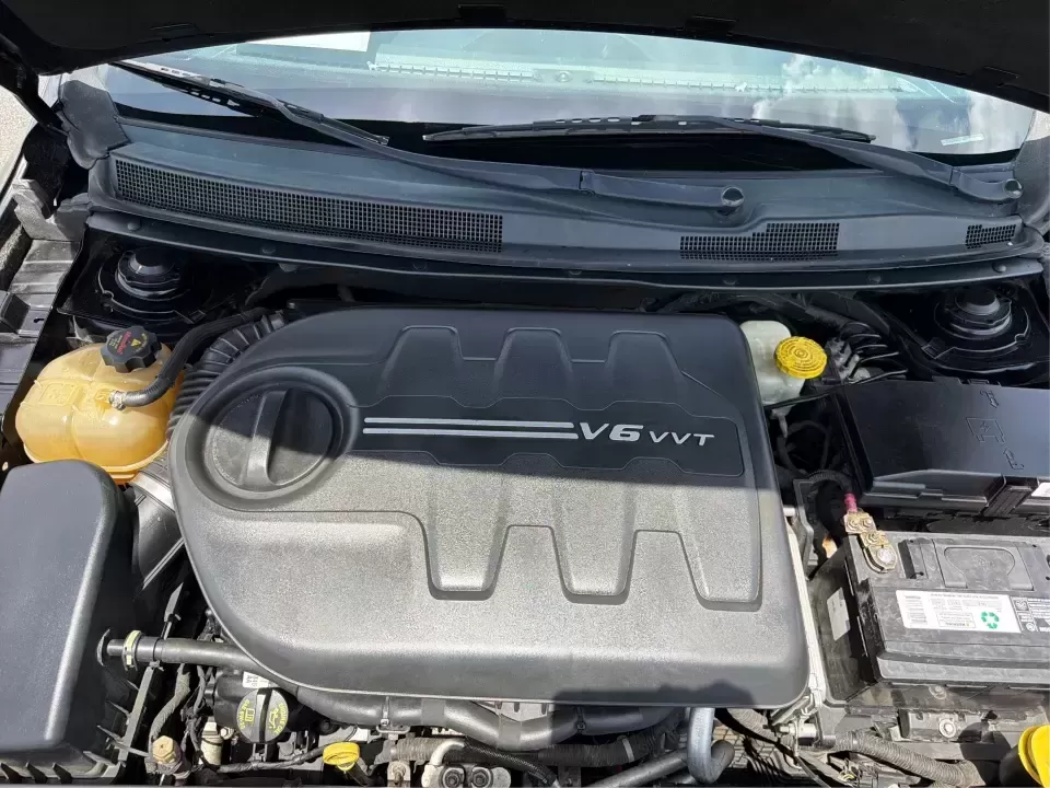 2015 Chrysler 200 200C (1C3CCCCGXFN) with an Other engine, located at 1230 East Main St, Xenia, OH, 45385, (937) 908-9800, 39.688026, -83.910172 - Slip into a comfortable, upscale sedan that fits real life in Xenia-school drop-offs, the daily commute down US-35, and weekend errands between Downtown Xenia and the Greene Towne Center. This 2015 Chrysler 200C in Black Clearcoat blends a refined cabin with practical four-door versatility, making i- Photo#11