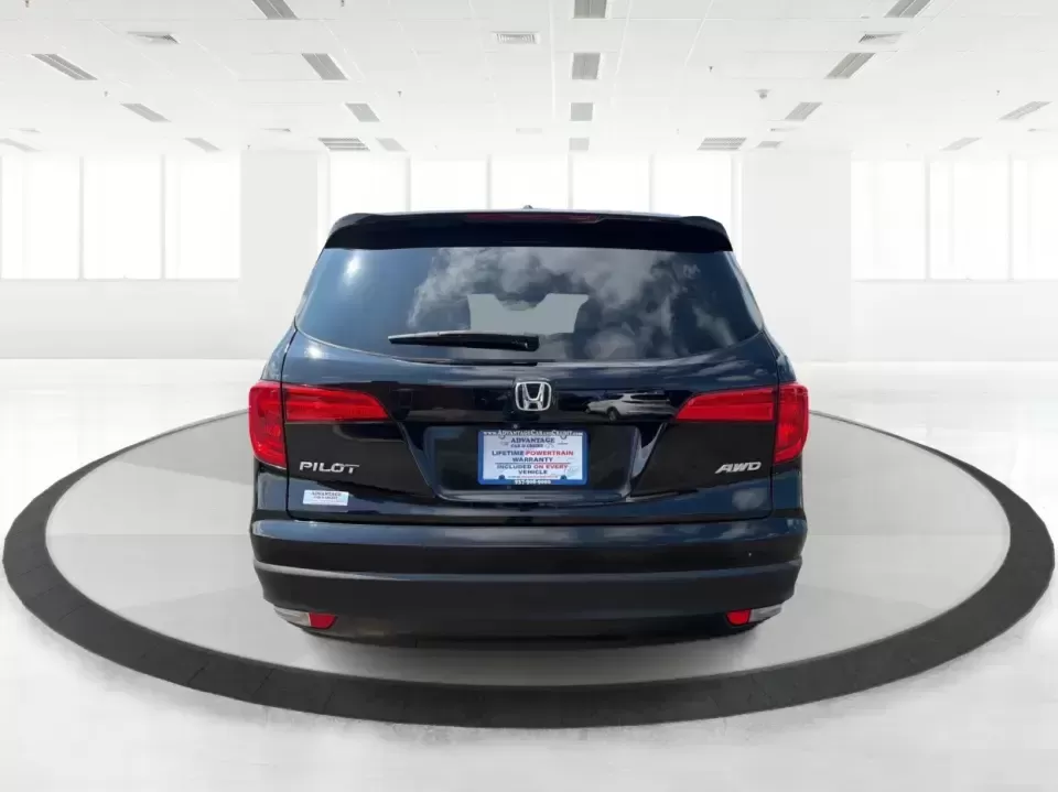 2016 Honda Pilot EXL 4WD (5FNYF6H63GB) with an 3.5L V6 SOHC 24V engine, 6-Speed Automatic transmission, located at 8750 N County Rd 25A, Piqua, OH, 45356, (937) 908-9800, 40.164391, -84.232513 - Third Row- Photo#3