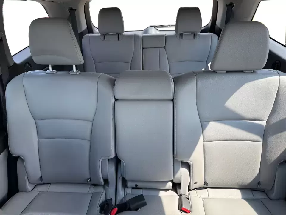 2016 Honda Pilot EXL 4WD (5FNYF6H63GB) with an 3.5L V6 SOHC 24V engine, 6-Speed Automatic transmission, located at 8750 N County Rd 25A, Piqua, OH, 45356, (937) 908-9800, 40.164391, -84.232513 - Third Row- Photo#13