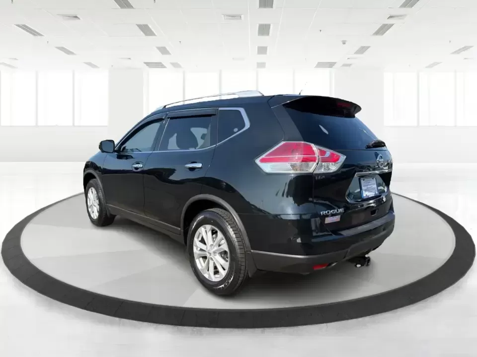 2016 Nissan Rogue SV AWD (KNMAT2MV2GP) with an 2.5L L4 DOHC 16V engine, Continuously Variable Transmission transmission, located at 8750 N County Rd 25A, Piqua, OH, 45356, (937) 908-9800, 40.164391, -84.232513 - Need an SUV that fits real life in West Central Ohio-school drop-offs, I-75 commutes, grocery runs, and the occasional weekend escape to a local park or festival? This **2016 Nissan Rogue SV AWD** is a practical, comfortable choice for families, commuters, and budget-conscious buyers who want year-r- Photo#4