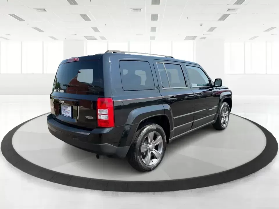 2014 Jeep Patriot Latitude 2WD (1C4NJPFA2ED) with an 2.0L L4 DOHC 16V engine, located at 8750 N County Rd 25A, Piqua, OH, 45356, (937) 908-9800, 40.164391, -84.232513 - Need a practical SUV for school runs, daily commutes to Troy or Dayton, and spontaneous weekend getaways without stretching the budget? This **2014 Jeep Patriot Latitude 2WD** is a smart, flexible choice for drivers who want SUV space, easy-to-live-with comfort, and a straightforward ownership exper- Photo#2
