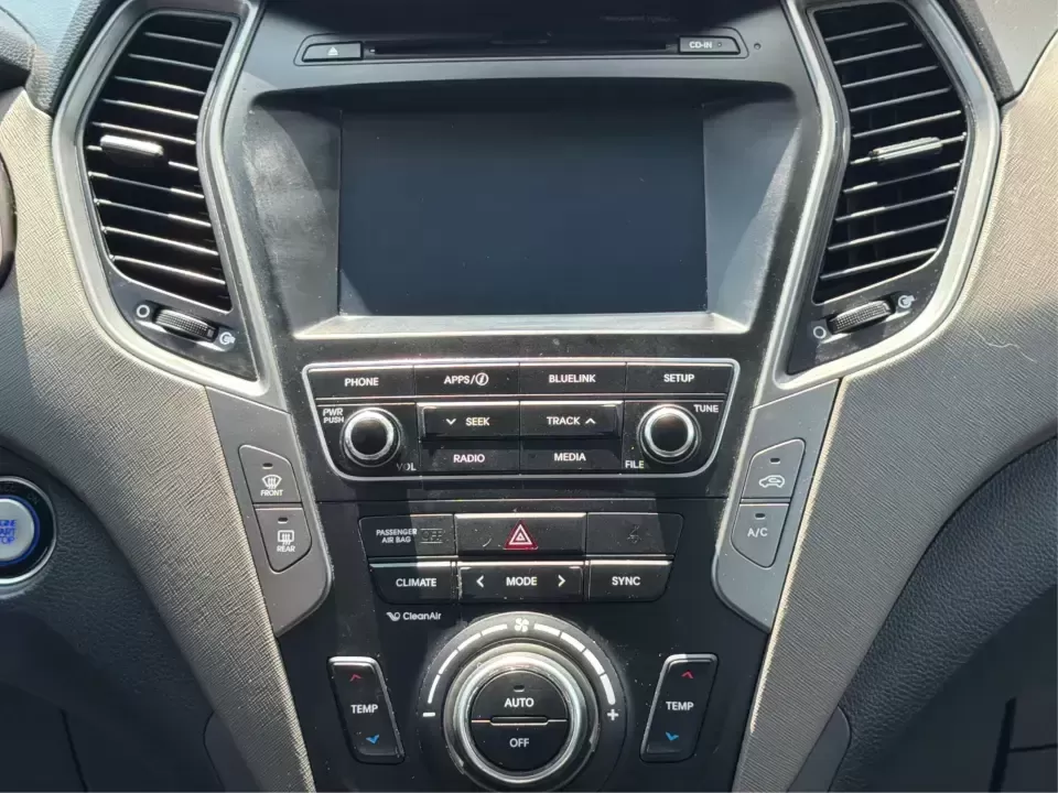 2017 Hyundai Santa Fe Sport 2.4 FWD (5XYZU3LBXHG) with an 2.4L L4 DOHC 16V engine, 6-Speed Automatic transmission, located at 1099 N County Rd 25A , Troy, OH, 45373, (937) 908-9800, 40.057079, -84.212883 - Pack the kids for school drop-off, load up groceries for the week, and still have room for a spontaneous weekend escape-this 2017 Hyundai Santa Fe Sport is built for real life in Troy, Ohio. With SUV practicality, comfortable seating, and the kind of everyday tech that makes commuting smoother, it's- Photo#12