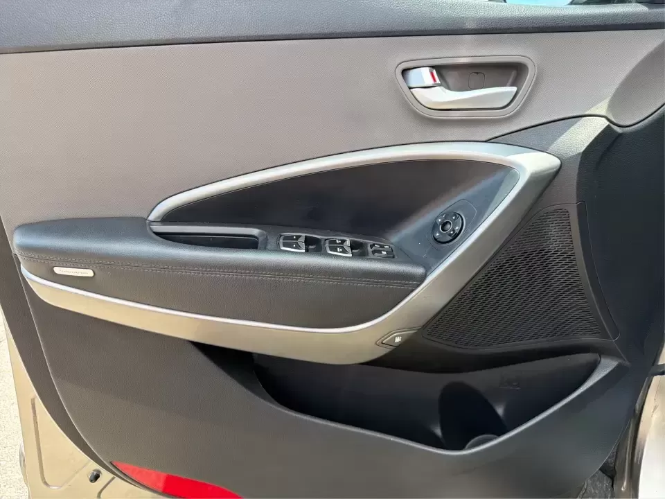2017 Hyundai Santa Fe Sport 2.4 FWD (5XYZU3LBXHG) with an 2.4L L4 DOHC 16V engine, 6-Speed Automatic transmission, located at 1099 N County Rd 25A , Troy, OH, 45373, (937) 908-9800, 40.057079, -84.212883 - Pack the kids for school drop-off, load up groceries for the week, and still have room for a spontaneous weekend escape-this 2017 Hyundai Santa Fe Sport is built for real life in Troy, Ohio. With SUV practicality, comfortable seating, and the kind of everyday tech that makes commuting smoother, it's- Photo#17