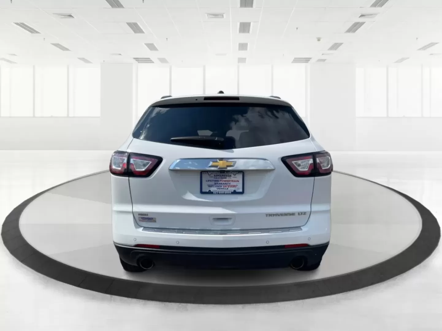 2016 Chevrolet Traverse LTZ (1GNKVJKD6GJ) with an 3.6L V-6 gasoline direct injection engine, located at 1184 Kauffman Ave, Fairborn, OH, 45324, (937) 908-9800, 39.807072, -84.030914 - **Explore Family Adventures with the 2016 Chevrolet Traverse LTZ at Advantage Car and Credit!**<br /> <br /> Are you ready to elevate your family adventures? The 2016 Chevrolet Traverse LTZ is designed for those who lead active lifestyles, whether you're planning a weekend getaway to nearby Yellow S - Photo#3