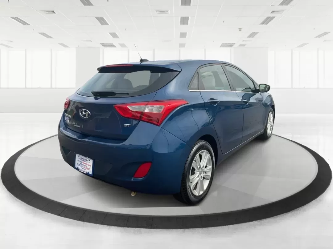 2014 Hyundai Elantra GT GT (KMHD35LH4EU) with an Other engine, located at 4508 South Dixie Dr, Moraine, OH, 45439, (937) 908-9800, 39.689976, -84.218452 - **Discover Your Next Adventure with the 2014 Hyundai Elantra GT at Advantage Car and Credit!**<br /> <br /> Are you searching for a reliable vehicle that fits seamlessly into both your daily routine and your weekend getaways? Look no further than the 2014 Hyundai Elantra GT, available at Advantage C - Photo#2