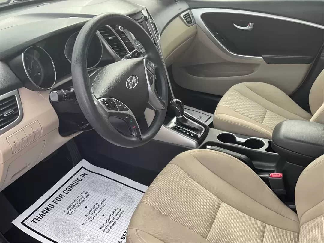 2014 Hyundai Elantra GT GT (KMHD35LH4EU) with an Other engine, located at 4508 South Dixie Dr, Moraine, OH, 45439, (937) 908-9800, 39.689976, -84.218452 - **Discover Your Next Adventure with the 2014 Hyundai Elantra GT at Advantage Car and Credit!**<br /> <br /> Are you searching for a reliable vehicle that fits seamlessly into both your daily routine and your weekend getaways? Look no further than the 2014 Hyundai Elantra GT, available at Advantage C - Photo#9