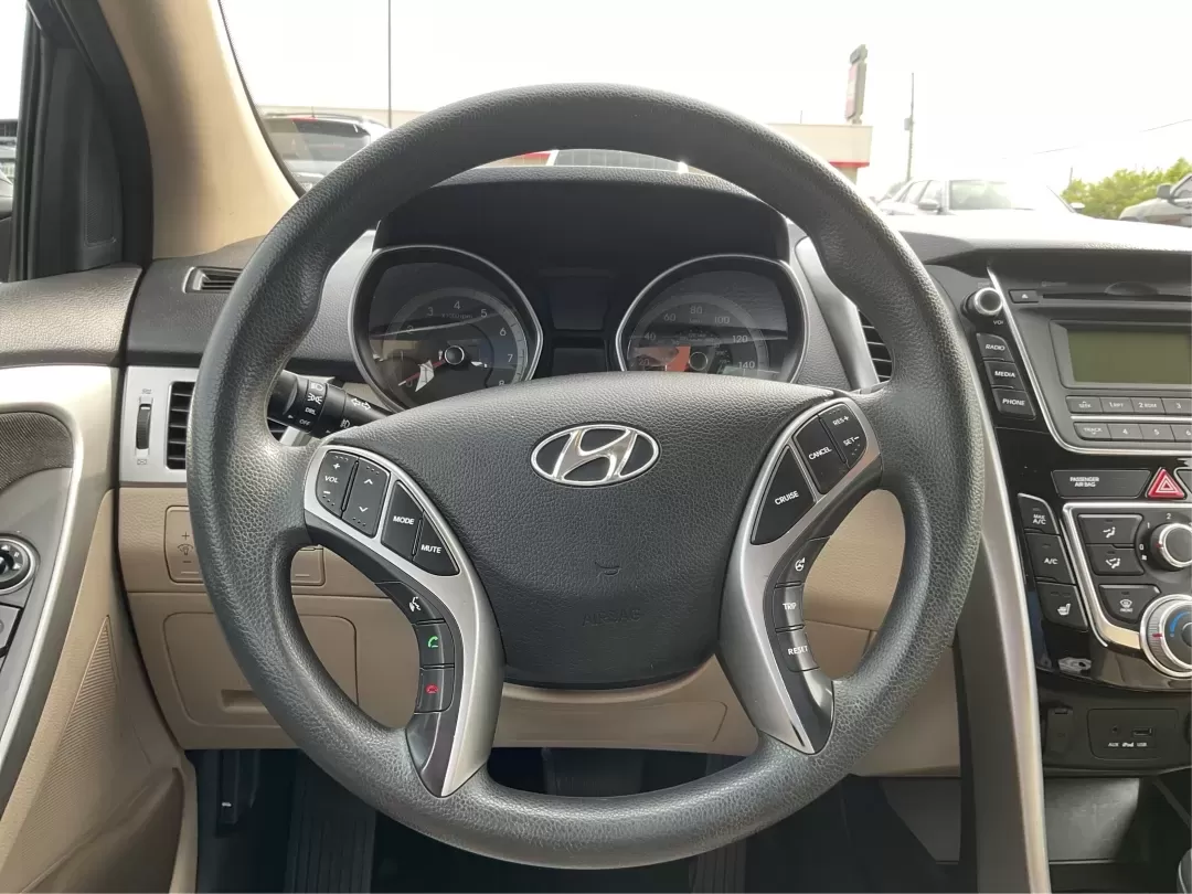2014 Hyundai Elantra GT GT (KMHD35LH4EU) with an Other engine, located at 4508 South Dixie Dr, Moraine, OH, 45439, (937) 908-9800, 39.689976, -84.218452 - **Discover Your Next Adventure with the 2014 Hyundai Elantra GT at Advantage Car and Credit!**<br /> <br /> Are you searching for a reliable vehicle that fits seamlessly into both your daily routine and your weekend getaways? Look no further than the 2014 Hyundai Elantra GT, available at Advantage C - Photo#15