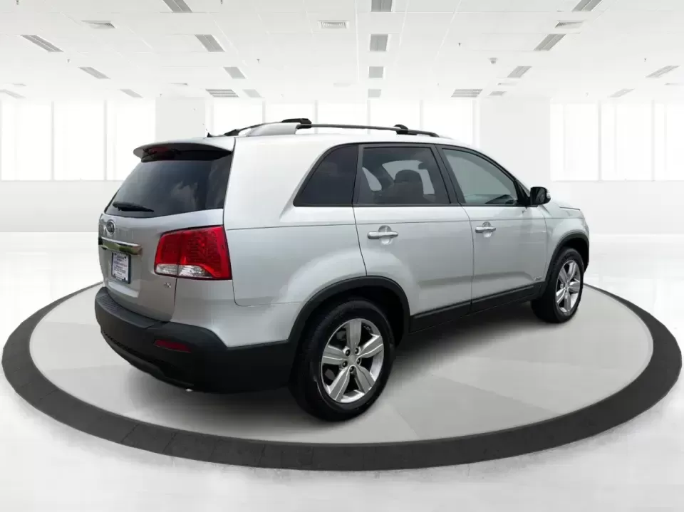 2012 Kia Sorento EX 4WD (5XYKUCA68CG) with an 2.4L L4 DOHC 16V engine, 6-Speed Automatic transmission, located at 1099 N County Rd 25A , Troy, OH, 45373, (937) 908-9800, 40.057079, -84.212883 - Weekend escapes to Caesar Creek, snowy school-drop mornings, and everyday errands up and down I75 feel a lot easier when you've got a comfortable SUV with real all-weather capability. This 2012 Kia Sorento EX 4WD is a smart pick for Troy drivers who want a practical, family-friendly ride that's equa- Photo#2