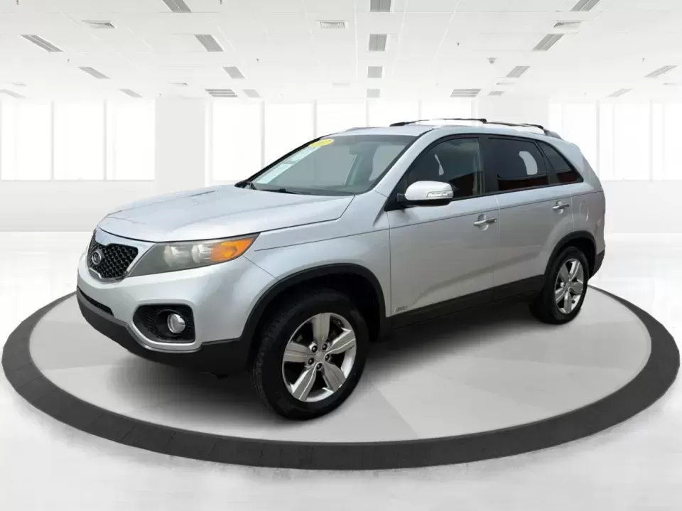 2012 Kia Sorento EX 4WD (5XYKUCA68CG) with an 2.4L L4 DOHC 16V engine, 6-Speed Automatic transmission, located at 1099 N County Rd 25A , Troy, OH, 45373, (937) 908-9800, 40.057079, -84.212883 - Weekend escapes to Caesar Creek, snowy school-drop mornings, and everyday errands up and down I75 feel a lot easier when you've got a comfortable SUV with real all-weather capability. This 2012 Kia Sorento EX 4WD is a smart pick for Troy drivers who want a practical, family-friendly ride that's equa- Photo#8