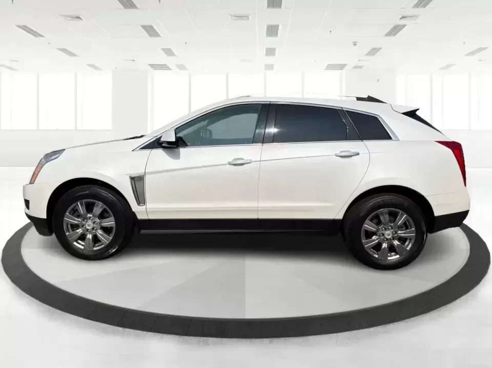 2015 Cadillac SRX Luxury Collection FWD (3GYFNBE33FS) with an 3.6L V6 DOHC 24V FFV engine, 6-Speed Automatic transmission, located at 8750 N County Rd 25A, Piqua, OH, 45356, (937) 908-9800, 40.164391, -84.232513 - Upgrade your daily drive with a luxury SUV that fits real life-school drop-offs, long commutes to Dayton, and comfortable weekend getaways up I75. This 2015 Cadillac SRX Luxury Collection FWD blends upscale style with practical space for five, making it a smart pick for growing families, busy profes- Photo#5
