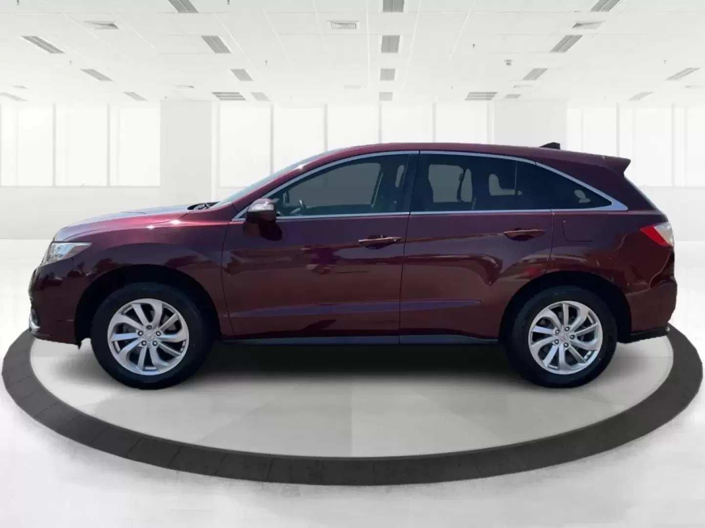 2016 Acura RDX 6-Spd AT (5J8TB3H33GL) with an 3.5L V6 DOHC 24V engine, 6-Speed Automatic transmission, located at 8750 N County Rd 25A, Piqua, OH, 45356, (937) 908-9800, 40.164391, -84.232513 - **Conquer the Road with Confidence: 2016 Acura RDX at Advantage Car and Credit!**<br /> <br /> Are you seeking a reliable vehicle that perfectly balances luxury, comfort, and practicality? Look no further than this stunning 2016 Acura RDX, available now at Advantage Car and Credit in Fairborn, OH. T - Photo#5