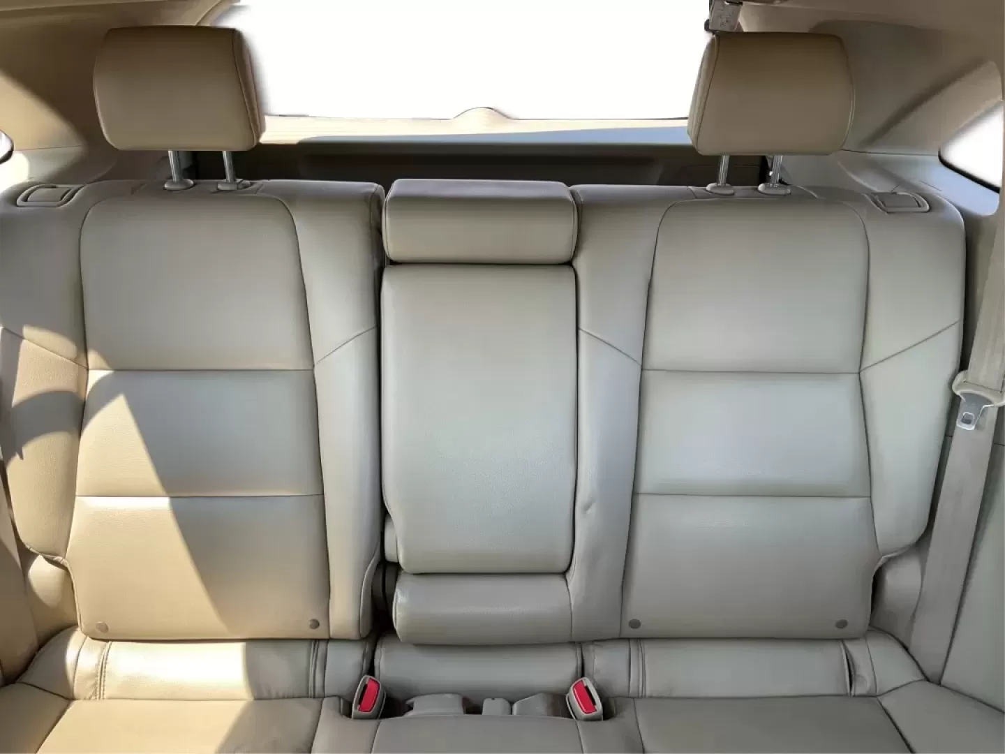 2016 Acura RDX 6-Spd AT (5J8TB3H33GL) with an 3.5L V6 DOHC 24V engine, 6-Speed Automatic transmission, located at 8750 N County Rd 25A, Piqua, OH, 45356, (937) 908-9800, 40.164391, -84.232513 - **Conquer the Road with Confidence: 2016 Acura RDX at Advantage Car and Credit!**<br /> <br /> Are you seeking a reliable vehicle that perfectly balances luxury, comfort, and practicality? Look no further than this stunning 2016 Acura RDX, available now at Advantage Car and Credit in Fairborn, OH. T - Photo#14