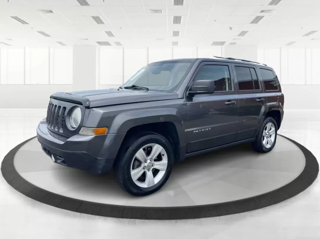 2014 Jeep Patriot Latitude 4WD (1C4NJRFB5ED) with an 2.4L L4 DOHC 16V engine, located at 1230 East Main St, Xenia, OH, 45385, (937) 908-9800, 39.688026, -83.910172 - **Adventure Awaits with the 2014 Jeep Patriot Latitude 4WD!**<br /> <br /> If you're longing for a vehicle that blends rugged capability with everyday comfort, look no further than the 2014 Jeep Patriot Latitude 4WD. Perfect for weekend adventures or daily commutes, this SUV is designed to take you - Photo#21