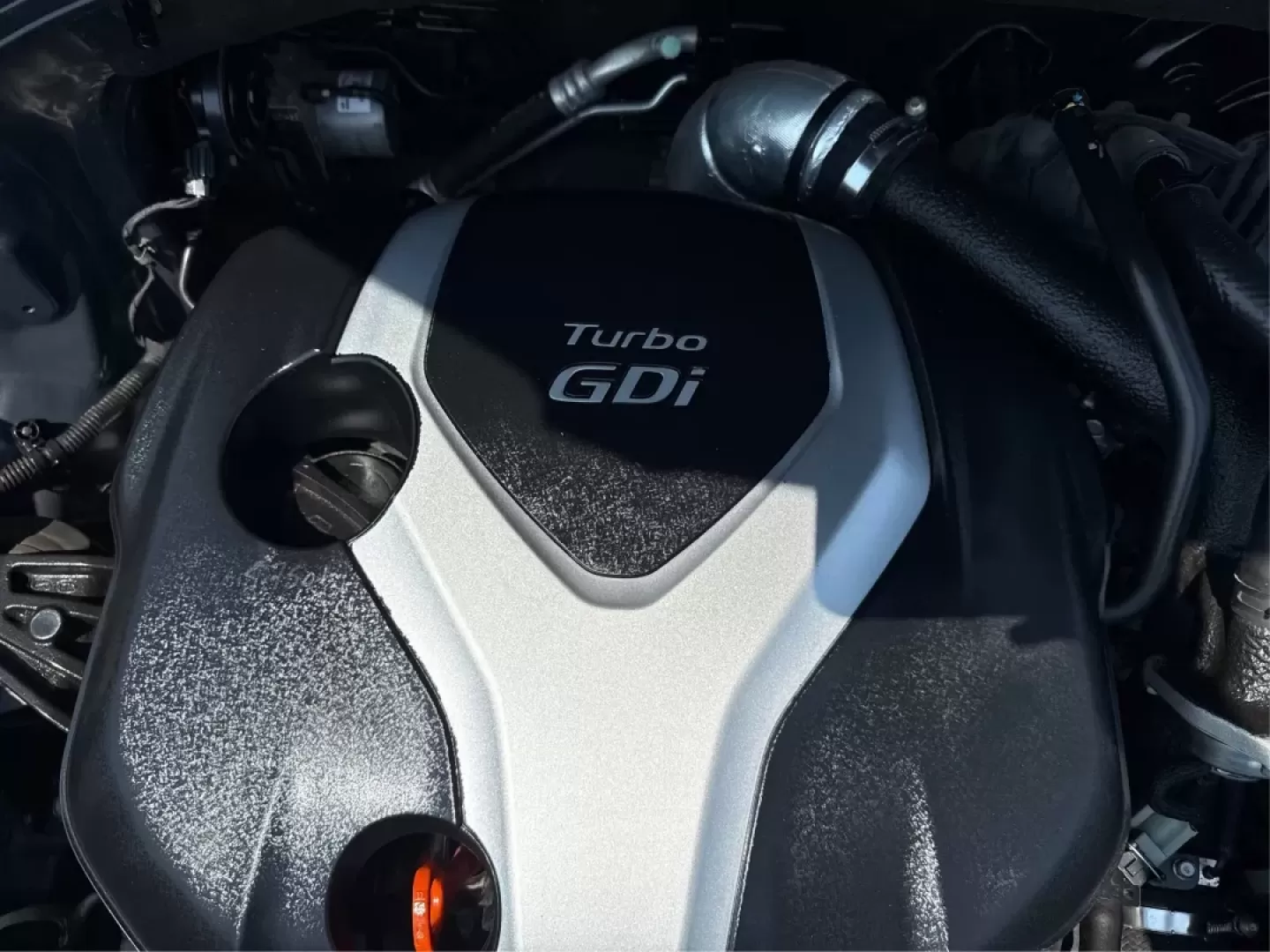 2013 Hyundai Santa Fe Sport 2.0T (5XYZU3LA1DG) with an Theta II 2L I-4 gasoline direct injection engine, located at 1230 East Main St, Xenia, OH, 45385, (937) 908-9800, 39.688026, -83.910172 - **Discover Adventure with the 2013 Hyundai Santa Fe at Advantage Car and Credit!**<br /> <br /> Are you ready to embrace the open road? Whether you're planning a weekend getaway or commuting to work, the 2013 Hyundai Santa Fe Sport 2.0T is the perfect vehicle to elevate your lifestyle. Designed for - Photo#11