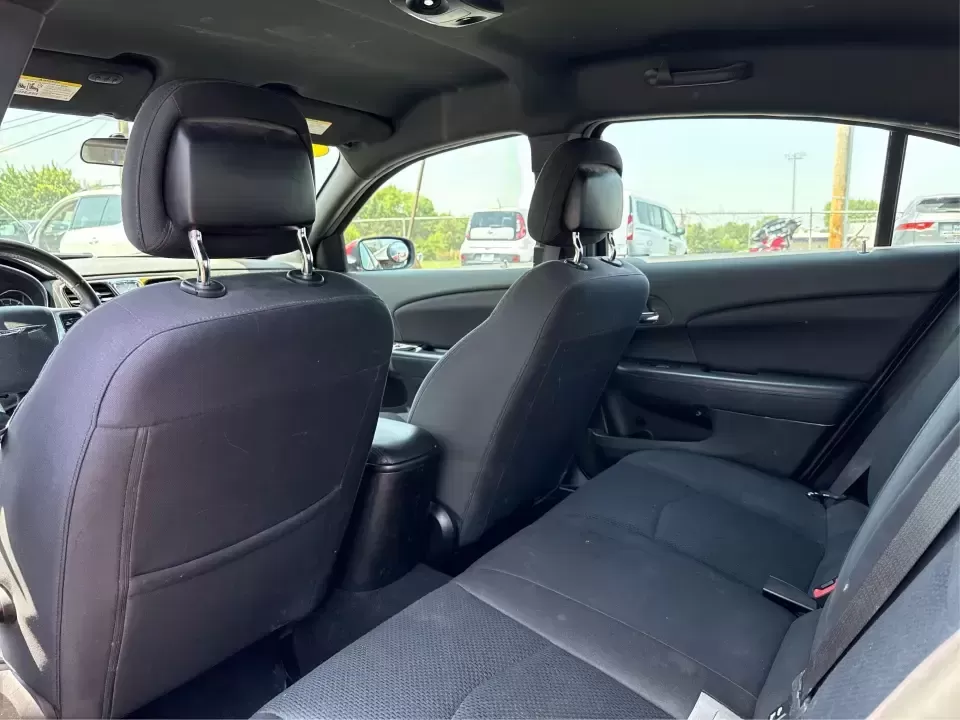 2014 Chrysler 200 Touring (1C3CCBBB6EN) with an 2.4L L4 DOHC 16V engine, 6-Speed Automatic transmission, located at 8750 N County Rd 25A, Piqua, OH, 45356, (937) 908-9800, 40.164391, -84.232513 - **Discover Freedom and Comfort with this 2014 Chrysler 200 Touring at Advantage Car and Credit!**<br /> <br /> Are you ready to elevate your driving experience? Whether you're a busy professional looking for a reliable daily commuter or a growing family in need of a safe and stylish sedan, the 2014 - Photo#10