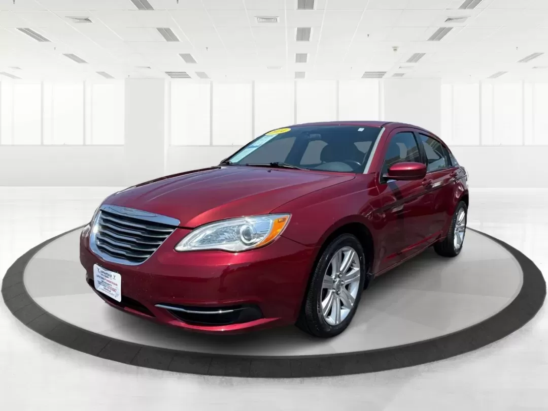 2014 Chrysler 200 Touring (1C3CCBBB6EN) with an Other engine, located at 1230 East Main St, Xenia, OH, 45385, (937) 908-9800, 39.688026, -83.910172 - **Discover Freedom and Comfort with this 2014 Chrysler 200 Touring at Advantage Car and Credit!**<br /> <br /> Are you ready to elevate your driving experience? Whether you're a busy professional looking for a reliable daily commuter or a growing family in need of a safe and stylish sedan, the 2014 - Photo#8