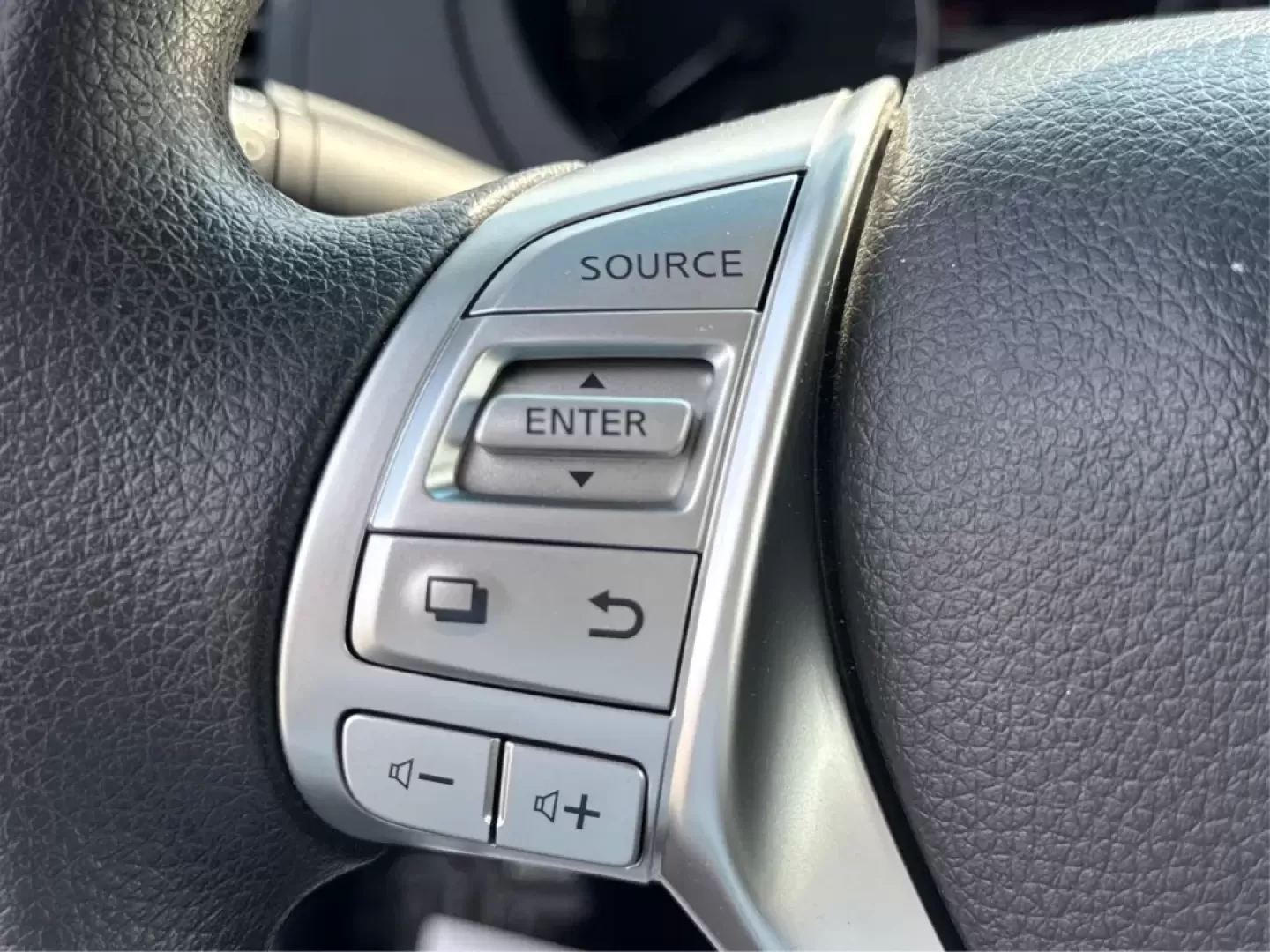 2018 Nissan Altima 2.5 S (1N4AL3AP5JC) with an 2.5L I-4 DOHC engine, located at 1230 East Main St, Xenia, OH, 45385, (937) 908-9800, 39.688026, -83.910172 - Are you searching for a reliable sedan that combines comfort, affordability, and style? Look no further than this 2018 Nissan Altima 2.5 S, available now at Advantage Car and Credit in Fairborn, OH. Perfect for commuting to work or making family outings more enjoyable, this sleek vehicle is designed - Photo#16