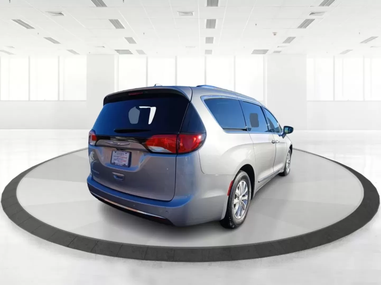 2019 Chrysler Pacifica Touring-L (2C4RC1BG5KR) with an 3.6L V6 DOHC 24V engine, 9-Speed Automatic transmission, located at 8750 N County Rd 25A, Piqua, OH, 45356, (937) 908-9800, 40.164391, -84.232513 - **Experience Family Adventures with the 2019 Chrysler Pacifica Touring-L from Advantage Car and Credit!**<br /> <br /> Are you searching for the perfect vehicle to accommodate your family's growing needs? Look no further! The 2019 Chrysler Pacifica Touring-L is designed with families in mind, offeri - Photo#2