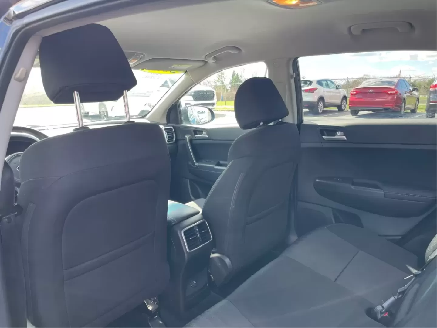 2019 Kia Sportage LX (KNDPMCACXK7) with an Theta II 2.4L I-4 gasoline direct injection engine, located at 1184 Kauffman Ave, Fairborn, OH, 45324, (937) 908-9800, 39.807072, -84.030914 - **Adventure Awaits with the 2019 Kia Sportage at Advantage Car and Credit!**<br /> <br /> Are you ready to elevate your driving experience? Whether you're navigating the hustle and bustle of city life or embarking on a weekend getaway, the 2019 Kia Sportage is your perfect companion. This stylish cr - Photo#10