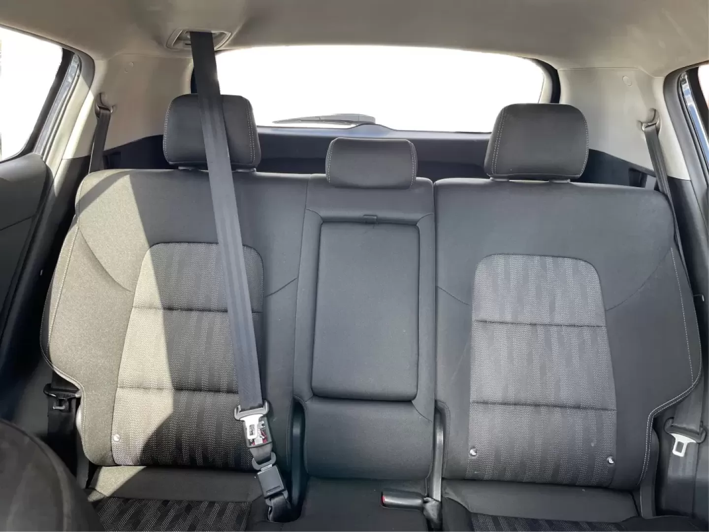 2019 Kia Sportage LX (KNDPMCACXK7) with an Theta II 2.4L I-4 gasoline direct injection engine, located at 1184 Kauffman Ave, Fairborn, OH, 45324, (937) 908-9800, 39.807072, -84.030914 - **Adventure Awaits with the 2019 Kia Sportage at Advantage Car and Credit!**<br /> <br /> Are you ready to elevate your driving experience? Whether you're navigating the hustle and bustle of city life or embarking on a weekend getaway, the 2019 Kia Sportage is your perfect companion. This stylish cr - Photo#14