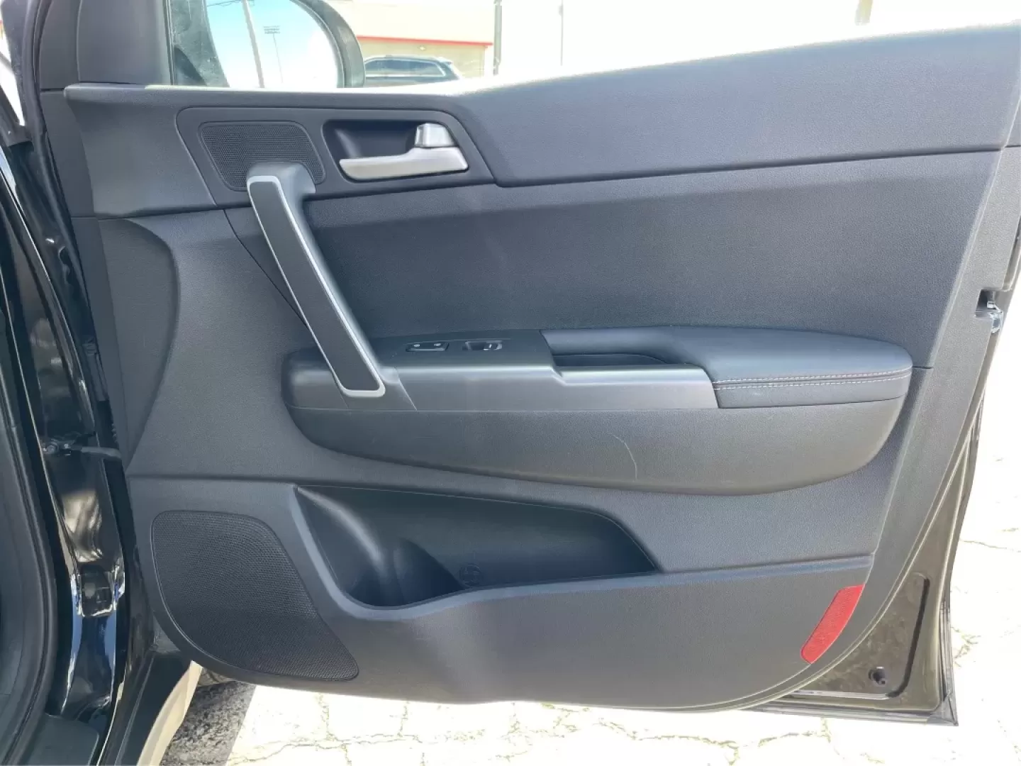 2019 Kia Sportage LX (KNDPMCACXK7) with an Theta II 2.4L I-4 gasoline direct injection engine, located at 1184 Kauffman Ave, Fairborn, OH, 45324, (937) 908-9800, 39.807072, -84.030914 - **Adventure Awaits with the 2019 Kia Sportage at Advantage Car and Credit!**<br /> <br /> Are you ready to elevate your driving experience? Whether you're navigating the hustle and bustle of city life or embarking on a weekend getaway, the 2019 Kia Sportage is your perfect companion. This stylish cr - Photo#19