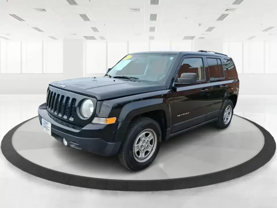 2017 Jeep Patriot Sport FWD (1C4NJPBAXHD) with an 2.4L I-4 DOHC engine, Automatic transmission, located at 401 Woodman Dr, Riverside, OH, 45431, (937) 908-9800, 39.760899, -84.123421 - **Unlock Adventure with the 2017 Jeep Patriot Sport FWD at Advantage Car and Credit!**<br /> <br /> Are you ready to elevate your outdoor adventures or simply need a reliable vehicle for your daily commute? Look no further than the incredible 2017 Jeep Patriot Sport FWD, available now at Advantage C - Photo#8